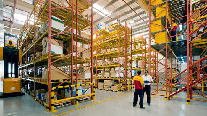 Trung tâm kho bãi & hậu cần.